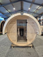 FassSauna Fichte-Duolaminat im aufgebauten Zustand ab Ausstellung ohne Dach