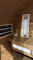 FassSauna mit Infrarot-Strahlern im aufgebauten Zustand ab Ausstellung